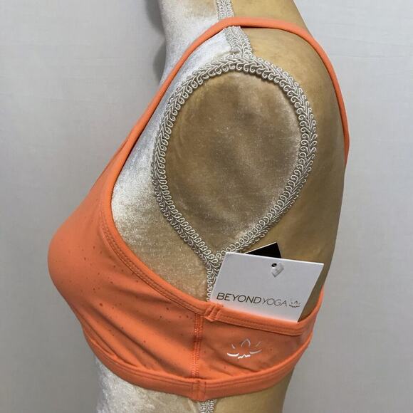Beyond Yoga NWT Performance Shine On Sports Bra Women Various - Picture 4 of 10